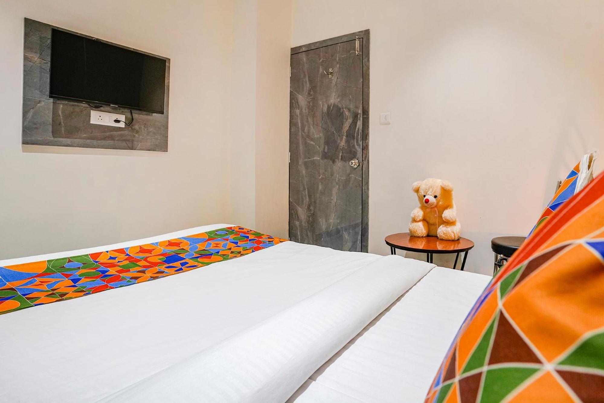 Fabexpress Royal Inn Нави Мумбаи Экстерьер фото
